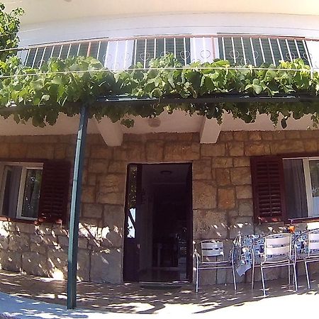 Apartments Ivana I Darko Omis Exterior photo
